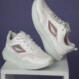Red Tape Women Mesh ETPU Walking Shoes-image-76