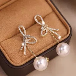 ONUYX Contemporary Drop Earrings-12