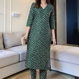 Moda Rapido Women Geometric Printed Kurta with Trousers-picture-1