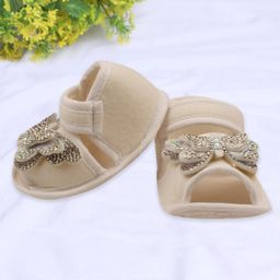 Coco Candy Butterfly Applique Detailed Velcro Closure Booties -White-image-42