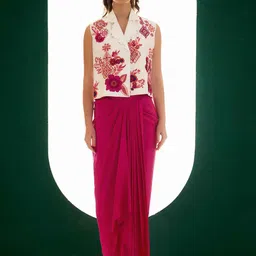 BETRUE Women Floral Embroidered Shawl Collar Pure Cotton Crop Tailored Jacket-35