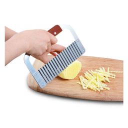 MOMISY Crinkle Cutting Tool French Fry Slicer Stainless Steel Blade Wooden Handle Vegetable Salad Chopping Knife-image-34