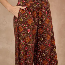 all about you Printed Top & Trousers Co-Ord Set image 5