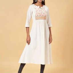 Rangmanch by Pantaloons White Cotton Embroidered A Line Kurta-image-41