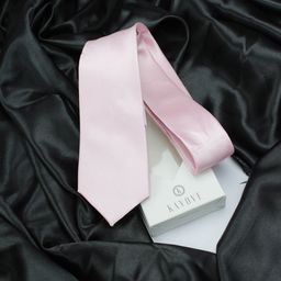 KOVOVE Men Pink Checked Broad Tie-image-92