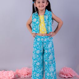 Lil' Drama Cotton Sleeveless Floral Printed Top With Coordinating Jacket & Pant Set - Blue-image-62