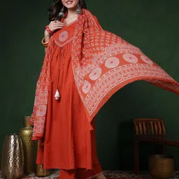 KIMAYRA Women Solid Viscose Rayon Kurta Sets-picture-23