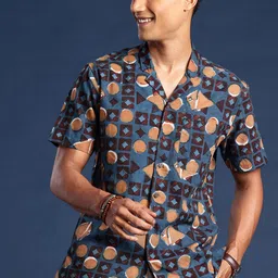 Taavi Geometric Dyed Cuban Collar Pure Cotton Indigo Casual Shirt-image-10
