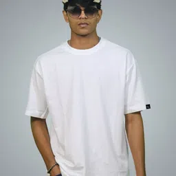 BlendCulture Men Solid Oversized Round Neck T-shirt-image-64