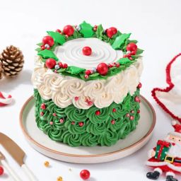 Cheerful Christmas Wreath Cream Cake (600 Grams)-image-87