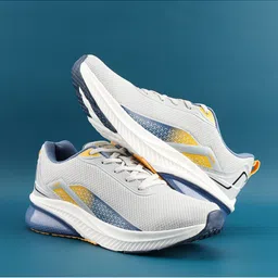 JQR Men Mesh Running Shoes image 2