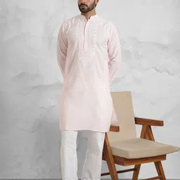 HOUSE OF KARI Men Floral Embroidered Handloom Kurta-image-21