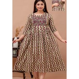 NEVISHA STYLE Cotton Woven Three Fourth Sleeves Floral & Chevron Printed Maternity Kurta With Nursing Access - Multi Colour-image-43