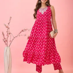 Globus Embroidered Yoke Floral Print Tiered A-Line Festive Kurta & Pants Set-image-4