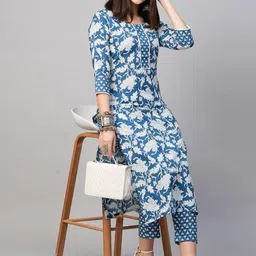 AK FASHION MALL Women Floral Printed Regular Kurta with Trousers-image-19