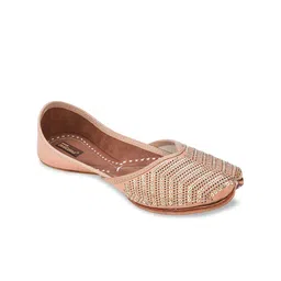 DESI COLOUR Women Leather Ethnic Mojaris Flats-image-73