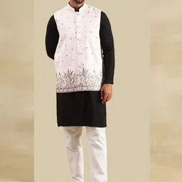 SOJANYA Geometric Embroidered Mandarin Collar Pure Cotton Kurta & Pyjamas & Nehru Jacket-picture-43