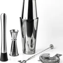 Bar Set with Boston Shaker, Peg Measure, Muddler, Bar Strainer & Spoon 6 - Piece Bar Set-21
