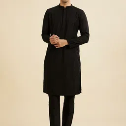 Manyavar Floral Embroidered Mandarin Collar Thread Work Kurta With Trousers-image-46