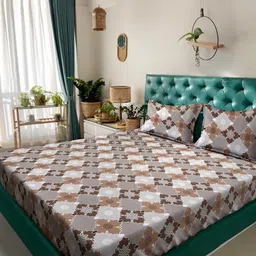 Klotthe Brown & White Geometric Printed 400 TC Cotton King Bedsheet Set 2.50 m x 2.25 m-21