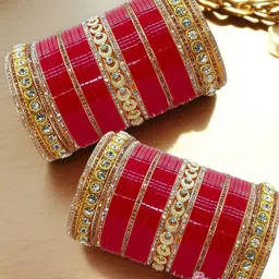 BeautyTrends Set Of 70 American Diamond Stone-Studded Chuda Bangles-12