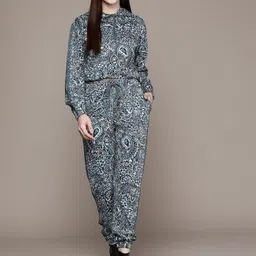 Label Ritu Kumar Women Printed Co-Ords-image-60