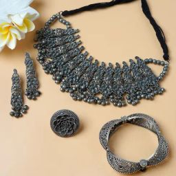 Teejh Pitara Collection Jaaben Silver Oxidized Jewellery Set-picture-7