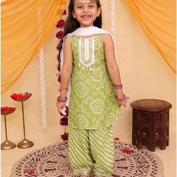 AJ Dezines Cotton Woven Sleeveless Bandhani Designed Halter Neck Detailed Kurti & Salwar With Dupatta Set - Green-image-42