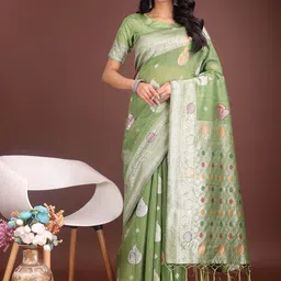 DIVASTRI Woven Design Zari Saree With Unstitched Blouse Piece-52