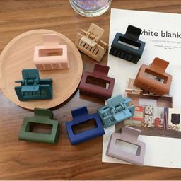 DIAN Women Set of 11 Matte Claw Clip-image-37