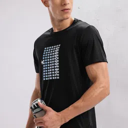 HRX by Hrithik Roshan Men Rapid-Dry Running T-shirt-picture-19