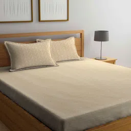 Aura Beige & White Geometric Printed 300 TC Double King Bedsheet Set-2.5 m x 2.20 m-9