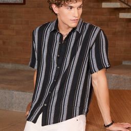 WROGN Men Comfort Multi Stripes Striped Casual Shirt-image-4