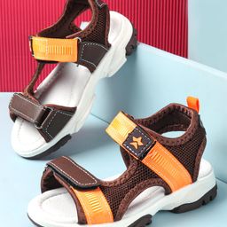 Cute Walk by Babyhug Velcro Closure Sandals - Brown-picture-11