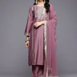 Varanga Floral Yoke Design Flared Sleeve Thread Work Straight Kurta With Trouser & Dupatta-picture-14