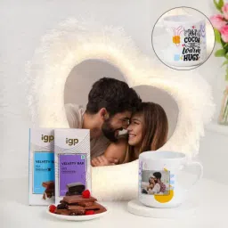 Warm Hugs Personalized Hamper-image-48