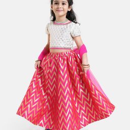 Babyoye Poly Cotton Half Sleeves Choli & Lehenga With Dupatta Foil Print- Pink-image-84