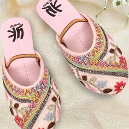 YK Girls Floral Embellished Backstrap Flats-picture-35