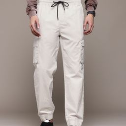 The Roadster Lifestyle Co. Men Loose Fit Pure Cotton Cargo-Style Joggers-image-47