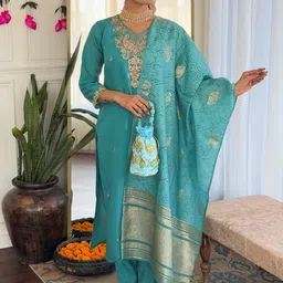 CHANDALIYO Ethnic Motifs Embroidered Beads And Stones Kurta with Trousers & Dupatta-picture-29
