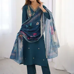 Fashion Basket Ethnic Motifs Embroidered V-Neck Thread Work Kurta with Trousers & Dupatta-16