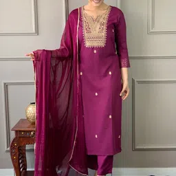 Moda Rapido Floral Embroidered Notch Neck Sequinned Straight Kurta With Trousers & Dupatta-17