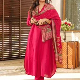 KALINI Women Regular Kurta with Trousers & Dupatta-24