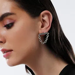 SOHI Chain Bar Silver-Plated Contemporary Drop Earrings image 4