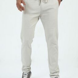 THE BEETEL HOUSE Men Relaxed Linen Traveller Trousers-image-66