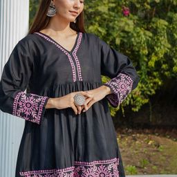 HOUSE OF KARI Floral Embroidered V- Neck Chikankari Pure Cotton Short Kurta-image-92