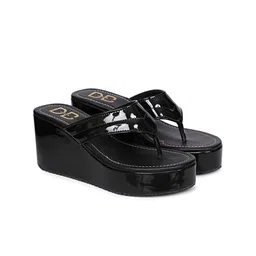 dbcooper Women Solid Platform Sandals-13