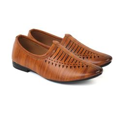 G L Trend Men Ethnic Slip-on Mojaris-image-93