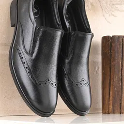 Auserio Men Leather Formal Slip-Ons-picture-6