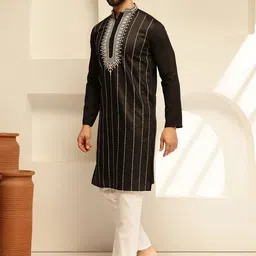 SOJANYA Men Embroidered Regular Thread Work Kurta with Pyjamas image 4